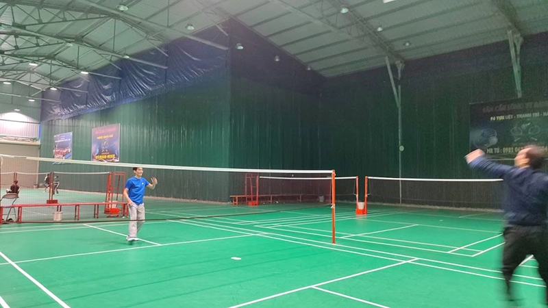 100% sân được trang bị thảm trải sàn chất lượng