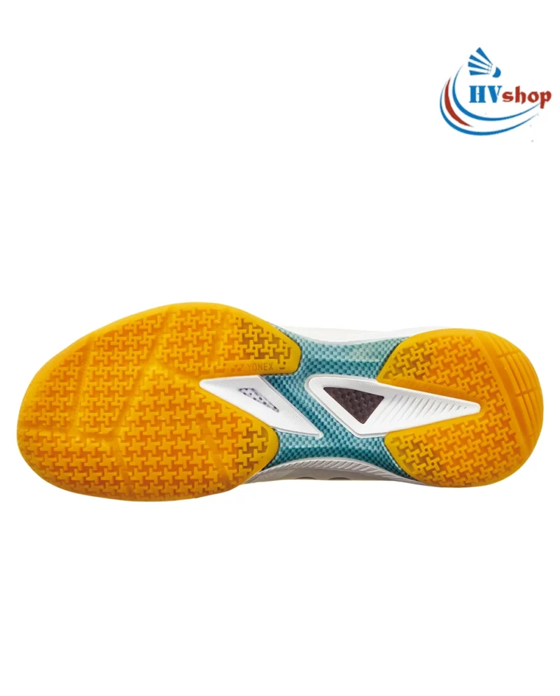 Yonex SHB 65Z4 Men Trắng