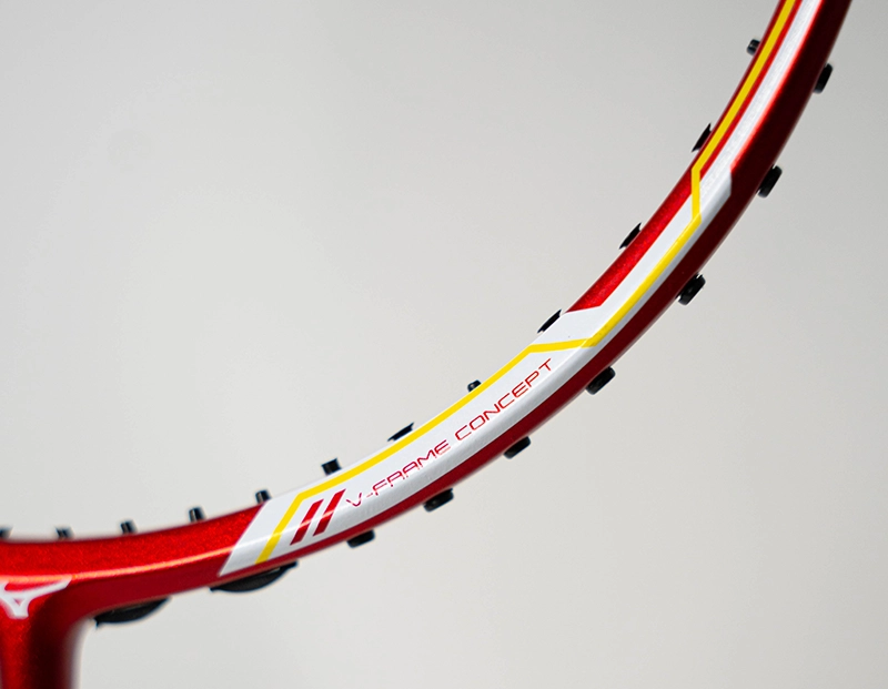 Công nghệ V-Frame Concept trên vợt cầu lông Mizuno Caliber S Pro 2025
